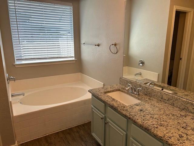 Building Photo - 522 Appaloosa Dr