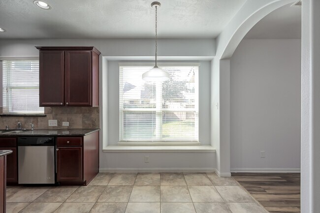 Building Photo - 30819 Lavender Trace Dr