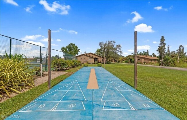 Building Photo - 17611 Marco Island Ln