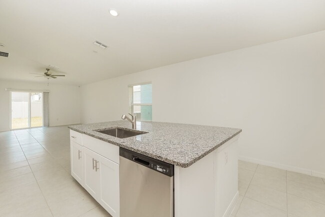 Building Photo - 17876 Beaming Rays Ln