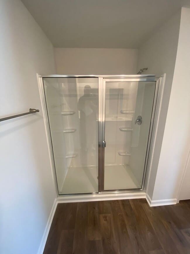 Building Photo - Available now!!! **$1000 off first months rent with acceptable credit and application**