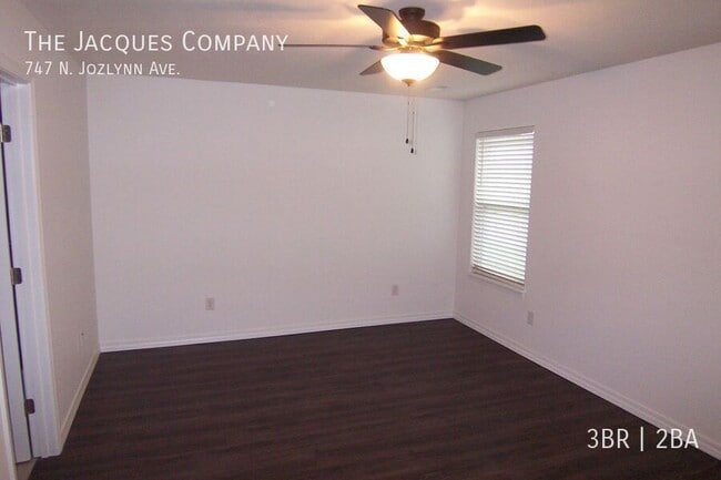 Building Photo - 747 N Jozlynn Ave