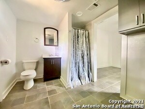 Building Photo - 3237 Colima St