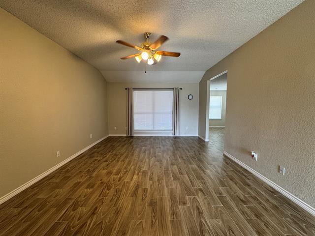 Building Photo - 823 Colson Dr