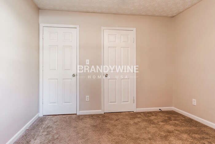 Building Photo - 1418 Wilkes Ive Dr