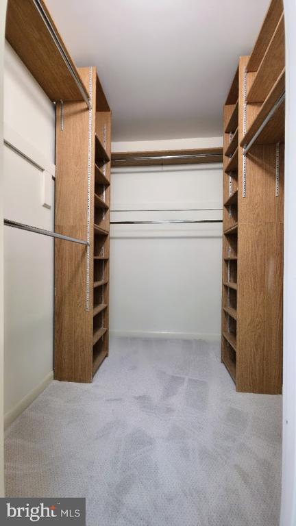 Building Photo - 4960 Sentinel Dr