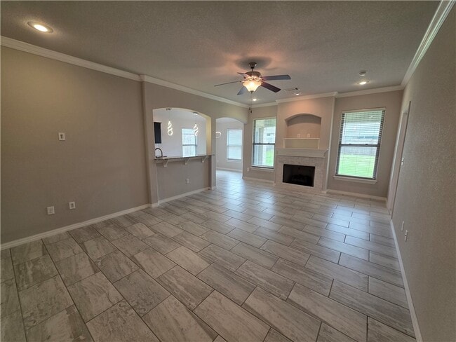 Building Photo - 1100 Gardenia St