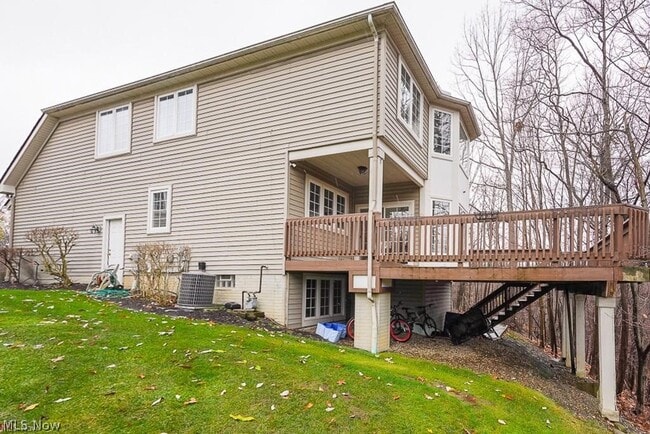 Building Photo - 3729 Edgehill Dr