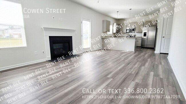 Building Photo - 3953 Cowen St