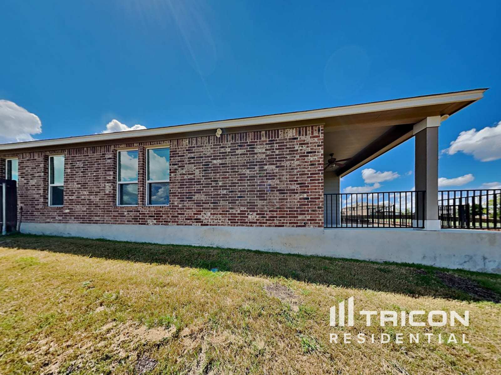 Building Photo - 153 Ella Marie Cir