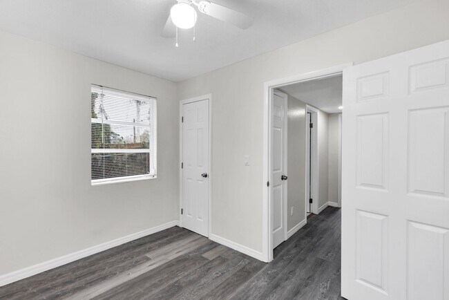 Building Photo - 751 Bellevue Ave