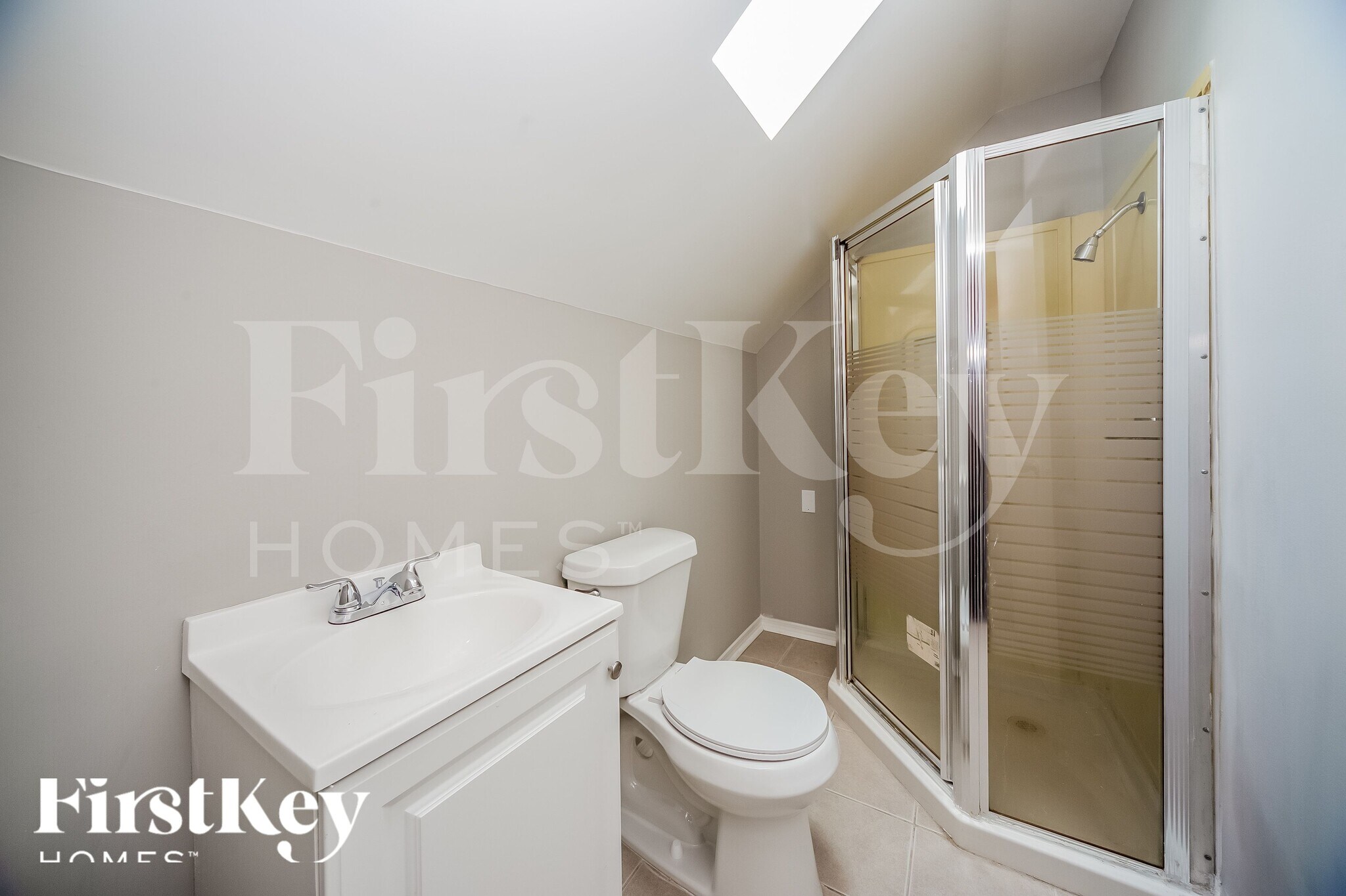 Building Photo - 7115 Falls Hollow Cove