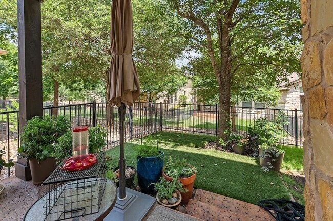 Building Photo - 7317A Colina Vista Loop