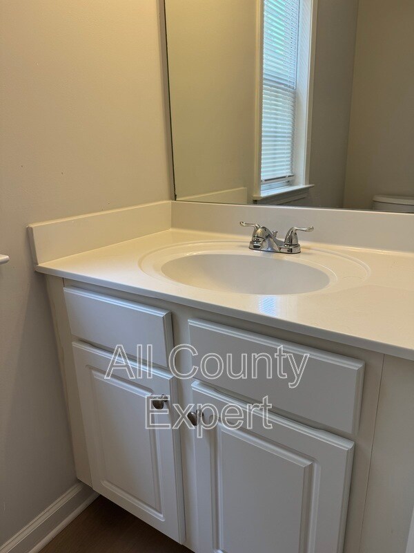 Building Photo - 4318 Shillham Ct