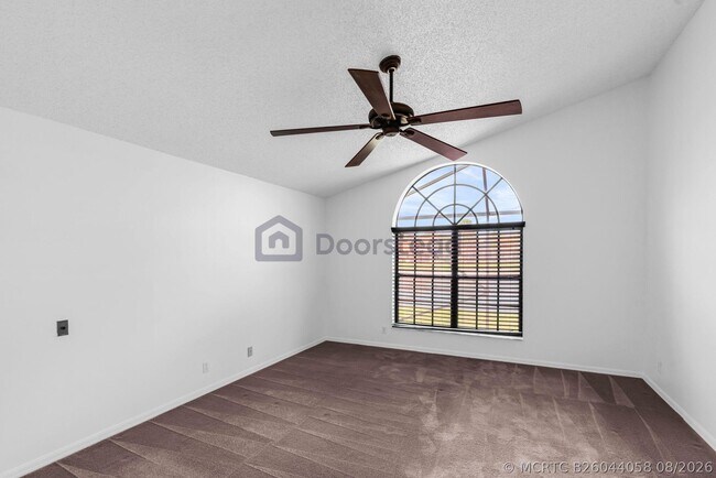 Building Photo - 12382 Pleasant Green Way