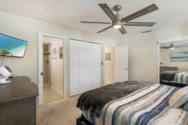 Building Photo - 2543 Sunny Breeze Ave