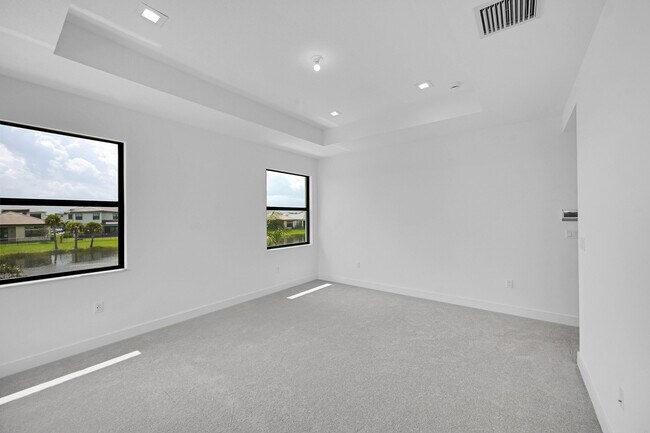 Building Photo - 10040 Stockrun Dr