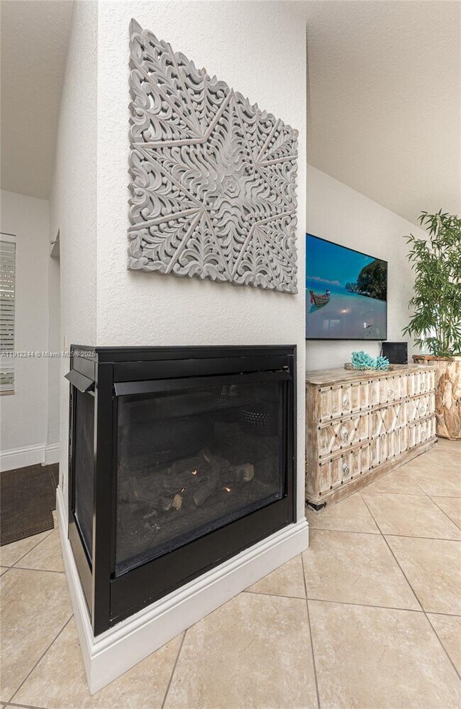 Building Photo - 302 Balboa St