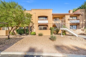 Building Photo - Fabulous Home!