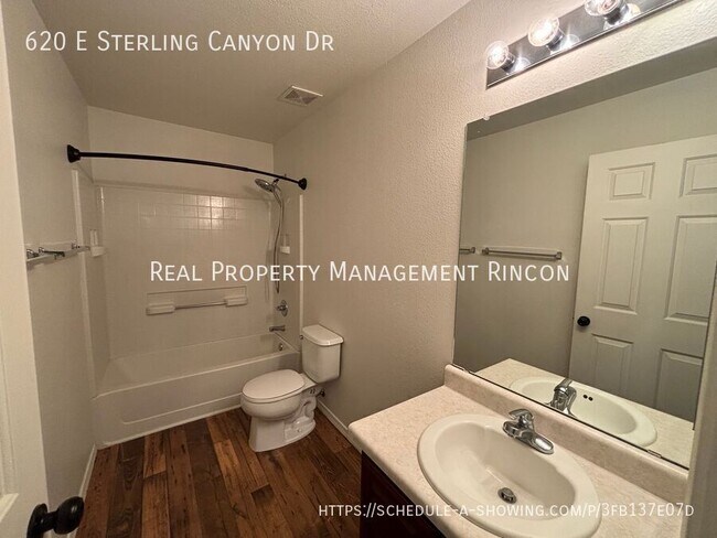 Building Photo - 620 E Sterling Canyon Dr