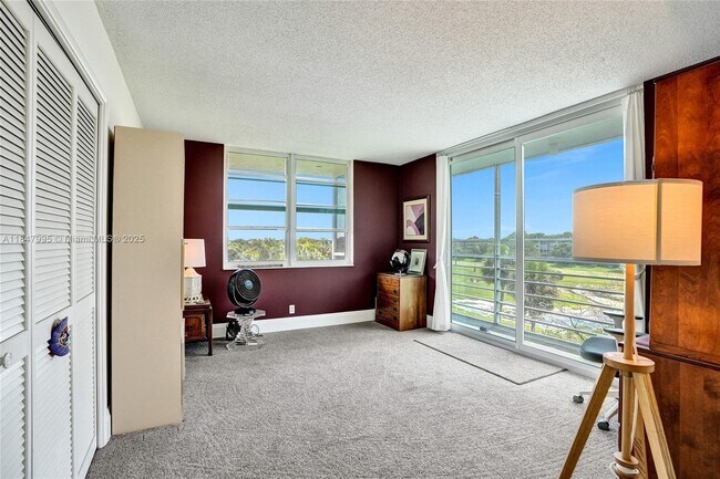 Building Photo - 805 Cypress Blvd
