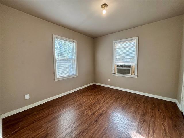 Building Photo - 5605 Thomas Ln