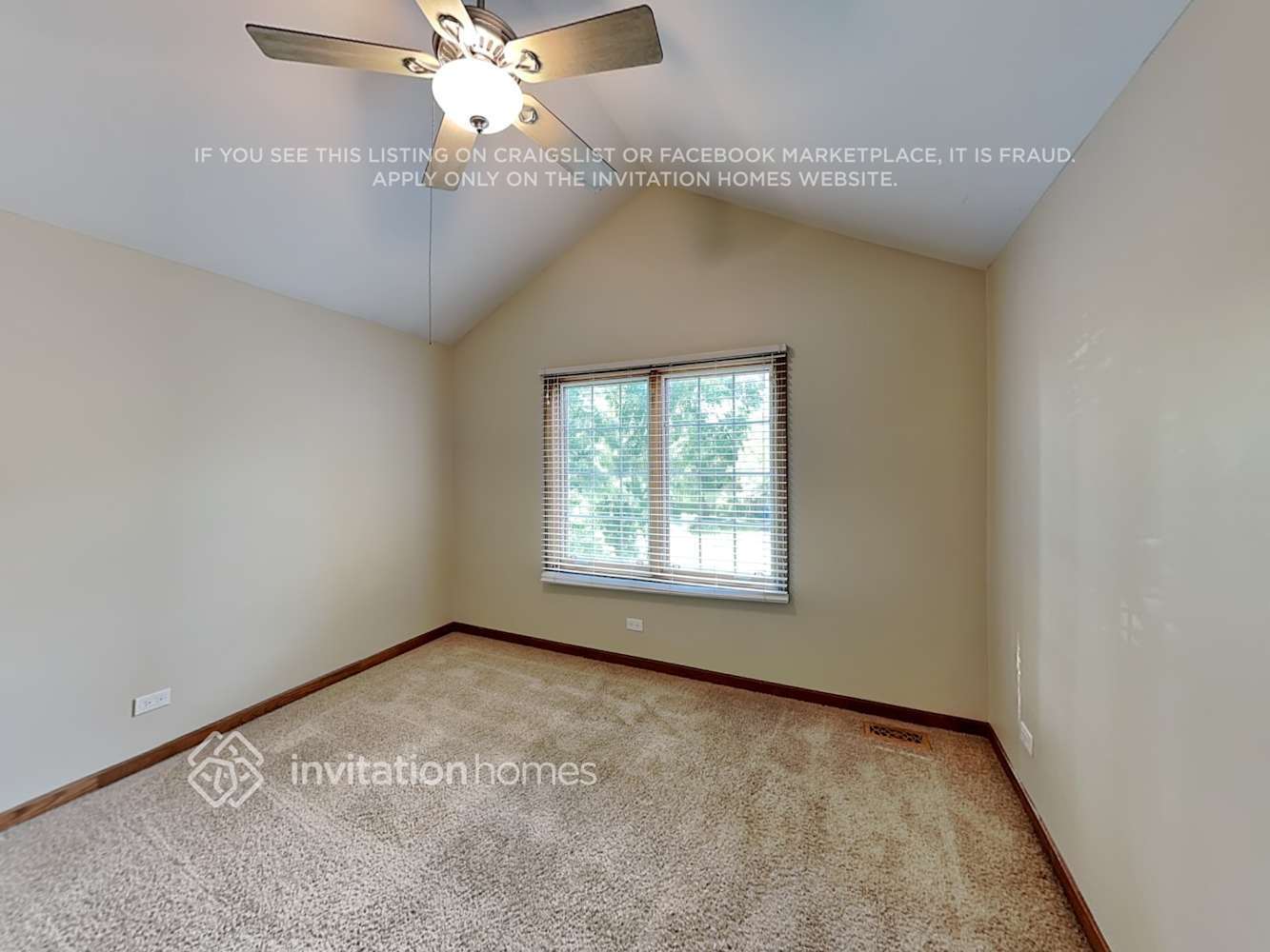 Building Photo - 34W532 Colley Dr