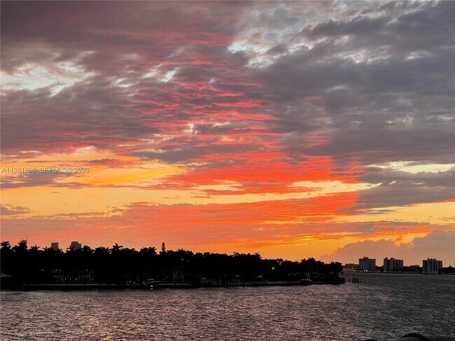 Building Photo - 6820 Indian Creek Dr