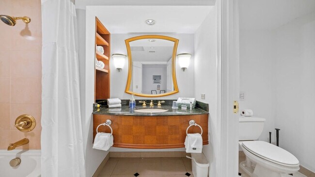 Building Photo - 848 Pacific Ave