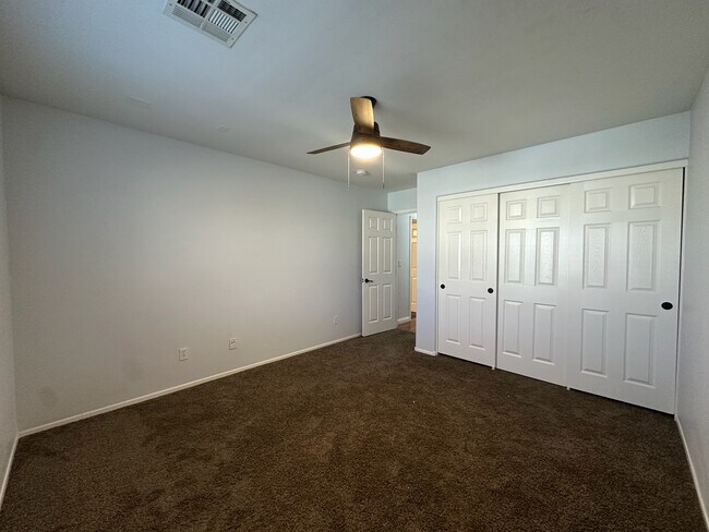 Building Photo - 7944 Quail Harbor St