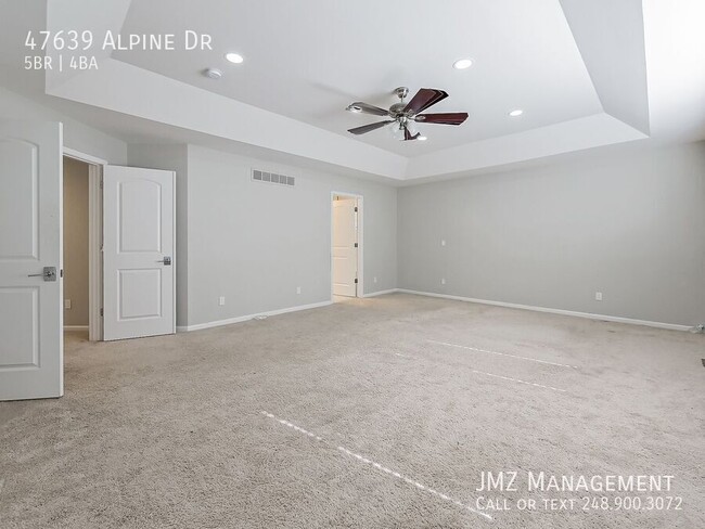 Building Photo - 47639 Alpine Dr