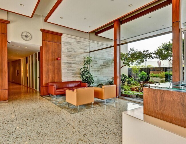 Building Photo - Designer Luxury. Iconic Views. Extraordinary Living.