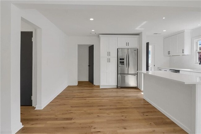 Building Photo - 776 Norwood Rd SE