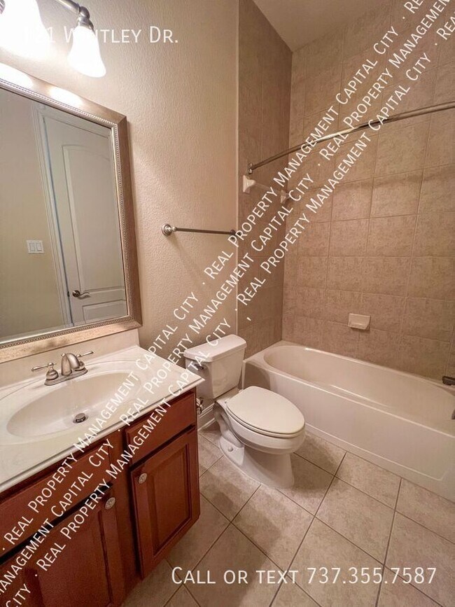 Building Photo - 121 Whitley Dr