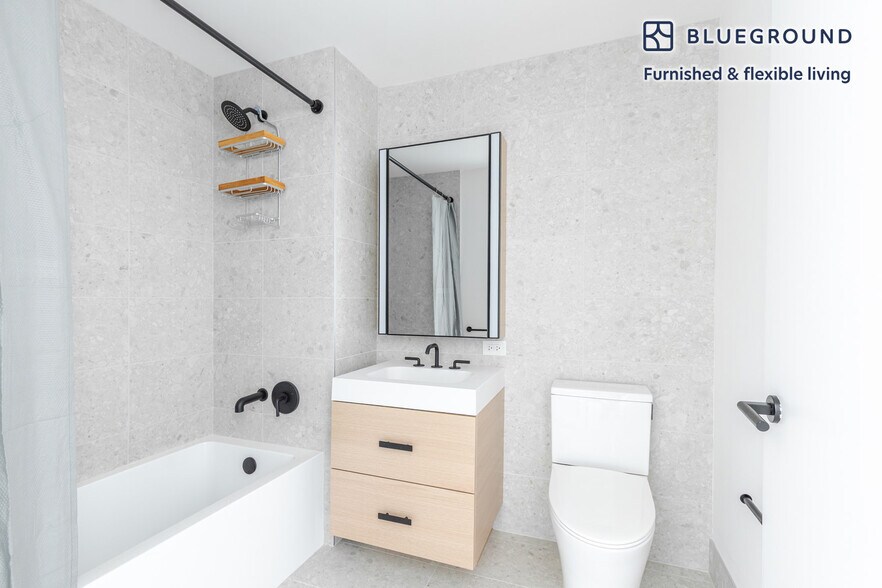 Building Photo - 482 Kent Ave