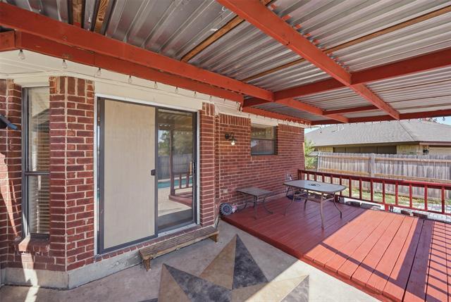 Building Photo - 5406 Blue Cove Dr