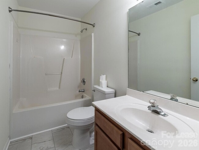 Building Photo - 160 Matlen Dr