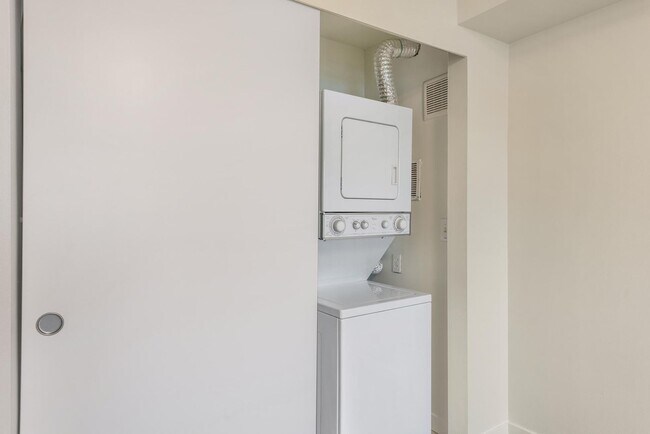 Interior Photo - Puget Vista Apartments