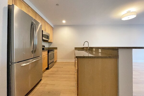 Building Photo - 26 New Derby St
