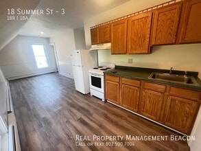 Building Photo - 18 Summer St