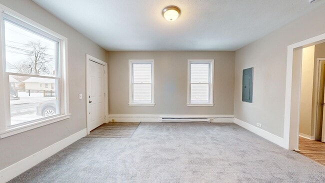 Building Photo - Clark / Fulton Area - 3 Bedroom Single Fam...