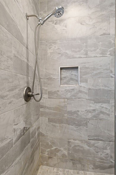 Building Photo - 1170 Dickerson Rd