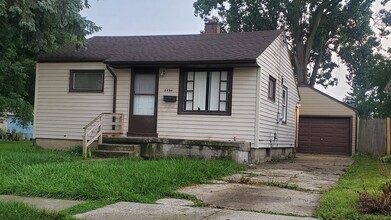 Building Photo - 3929 Larchmont St