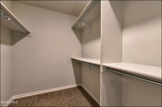 Building Photo - 14557 Faxon Yucca