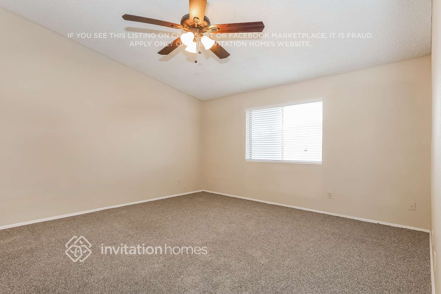 Building Photo - 7120 N 31st Dr