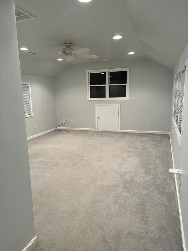 Bedroom - 2nd Fl - 8008 Appaloosa Ln