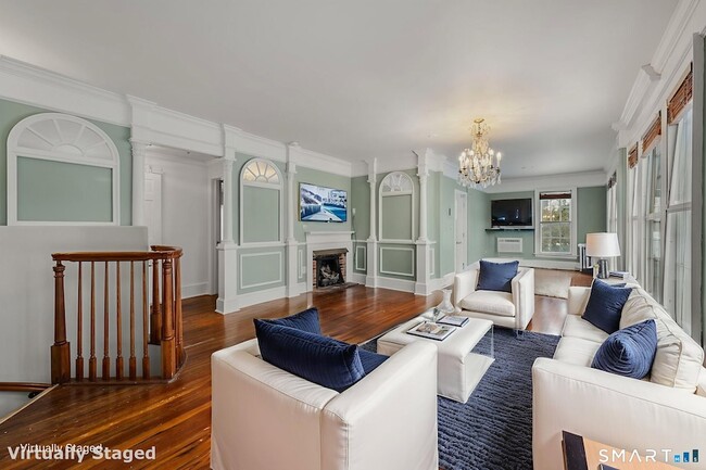 Building Photo - 9 Lyme St