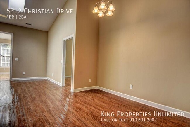 Building Photo - 5312 Christian Dr
