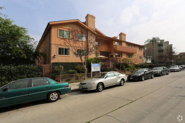 Building Photo - Sandpiper Apartments
