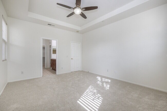 Building Photo - Highland Ranch Spring Valley 2-story 3 bd ...